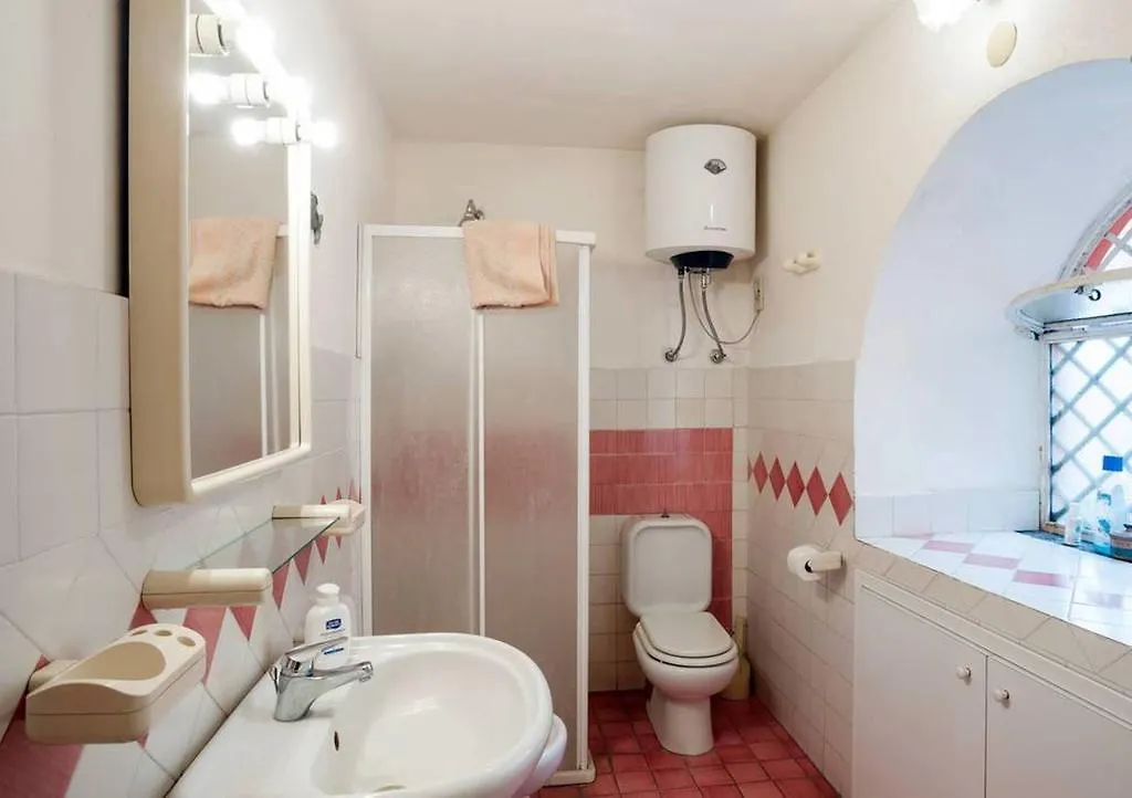 Bed & Breakfast B&B La Casa Del Ficus Stazzo