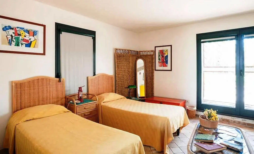 B&B La Casa Del Ficus Stazzo 2*,