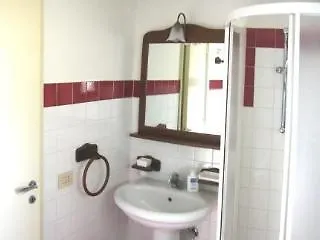 B&B La Casa Del Ficus Stazzo Bed & Breakfast