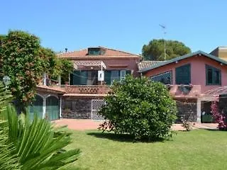 Bed & Breakfast B&B La Casa Del Ficus Stazzo