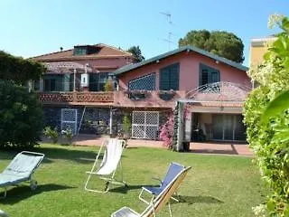 B&B La Casa Del Ficus Stazzo Italy